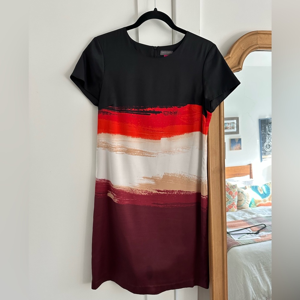 Colorblocked shift dress - size 4 Vince Camuto